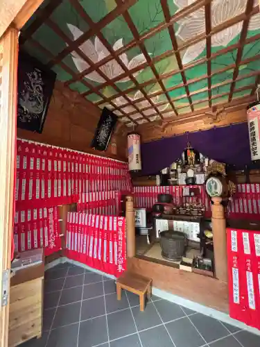 龍源院の{uncategorized: "未分類", other: "その他", undefined: "問題あり", building: "その他建物", grave: "お墓", sacred_gate: "鳥居", guardian: "狛犬", statue: "像", buddha: "仏像", history: "歴史", nature: "自然", garden: "庭園", animal: "動物", pagoda: "塔", temizu: "手水舎", mountain_gate: "山門・神門", sanctuary: "本殿・本堂", subordinate: "末社・摂社", art: "芸術", scenery: "景色", jizo: "地蔵", ema: "絵馬", goshuin: "御朱印", omikuji: "おみくじ", items: "授与品その他", amulet: "お守り", goshuincho: "御朱印帳", eats: "食事", festival: "お祭り", votive_dance: "神楽", shichigosan: "七五三参", wedding: "結婚式", experience: "体験その他", initially: "初詣", around: "周辺", anti_infection: "感染症対策"}