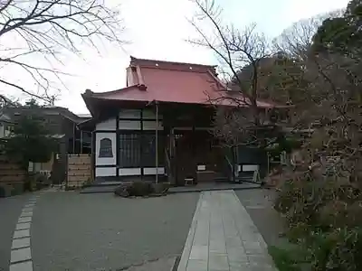 定泉寺の本殿・本堂