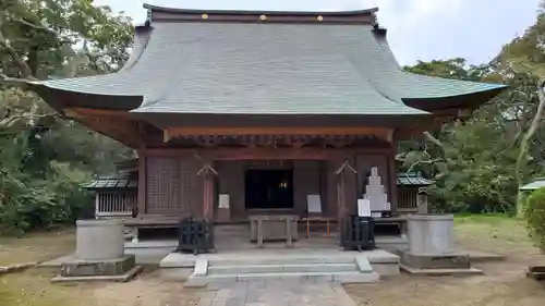 諏訪大神の本殿・本堂