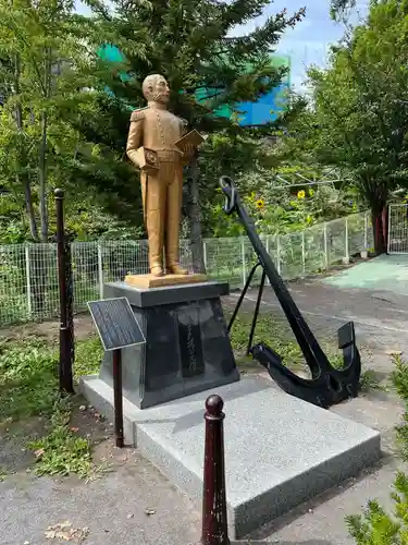 龍宮神社の像