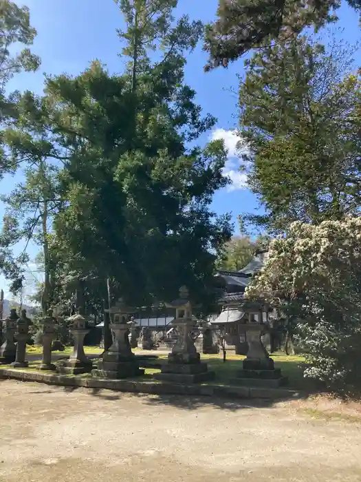 走田神社の建物その他