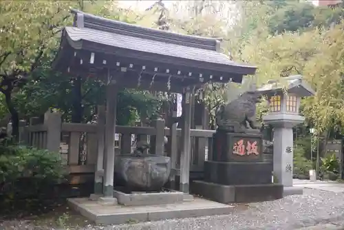 牛天神北野神社の手水