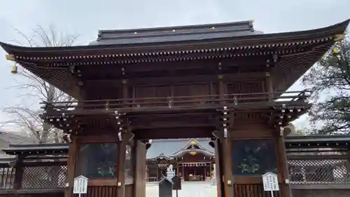 諏訪神社の山門