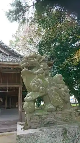 山那神社の狛犬