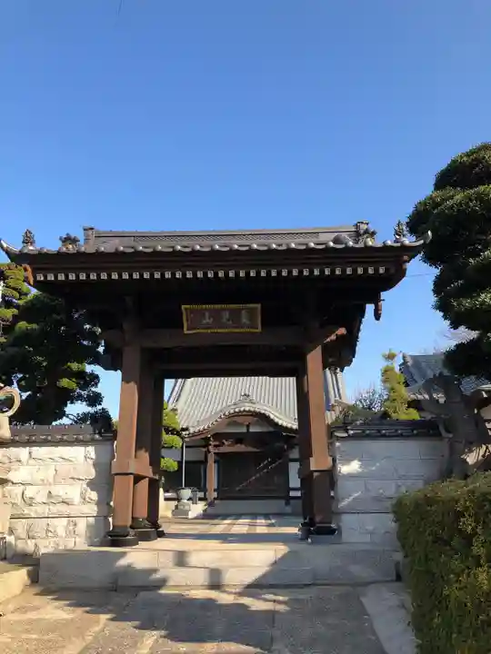 長福寺の山門・神門