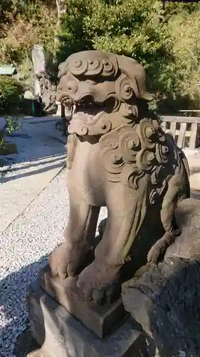 叶神社 (西叶神社)の狛犬