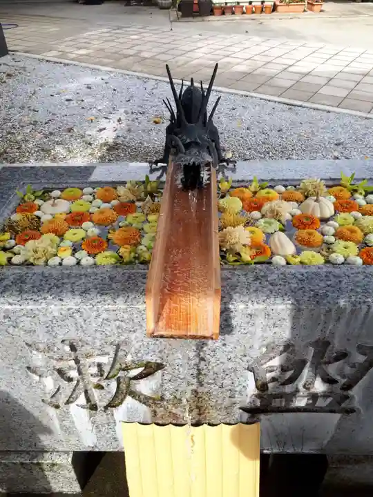 川越八幡宮の手水舎