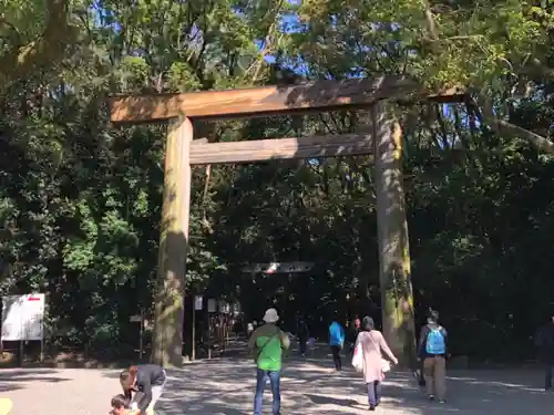 上知我麻神社（熱田神宮摂社）の鳥居