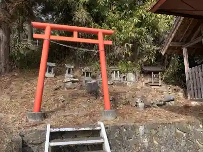 戸澤神社の末社・摂社