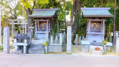 甚目寺の末社