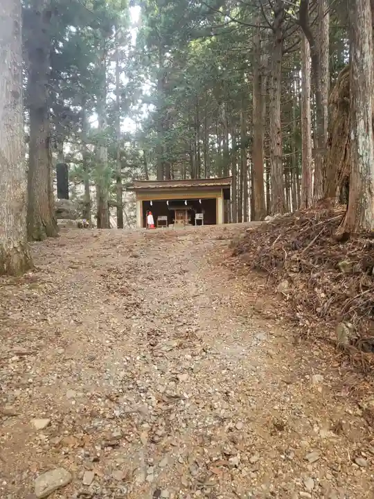 雛鶴神社(山梨県)