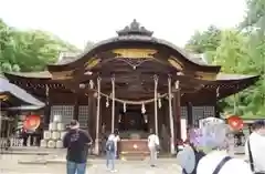 武田神社の本殿