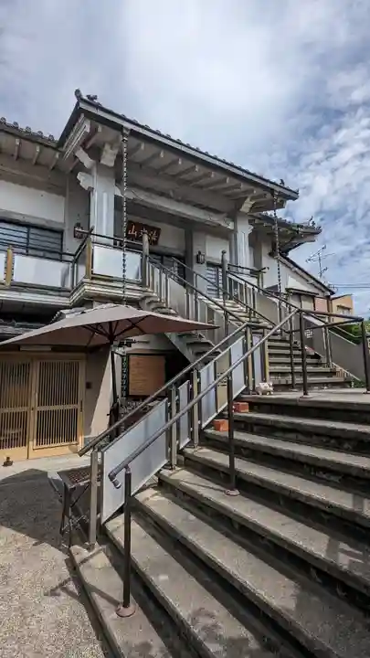 妙蓮寺の本殿・本堂