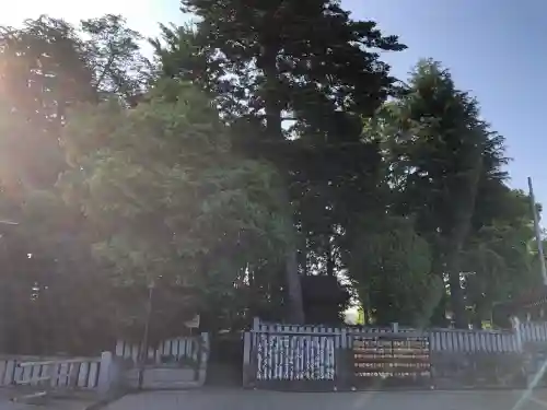 菅原神社の{uncategorized: "未分類", other: "その他", undefined: "問題あり", building: "その他建物", grave: "お墓", sacred_gate: "鳥居", guardian: "狛犬", statue: "像", buddha: "仏像", history: "歴史", nature: "自然", garden: "庭園", animal: "動物", pagoda: "塔", temizu: "手水舎", mountain_gate: "山門・神門", sanctuary: "本殿・本堂", subordinate: "末社・摂社", art: "芸術", scenery: "景色", jizo: "地蔵", ema: "絵馬", goshuin: "御朱印", omikuji: "おみくじ", items: "授与品その他", amulet: "お守り", goshuincho: "御朱印帳", eats: "食事", festival: "お祭り", votive_dance: "神楽", shichigosan: "七五三参", wedding: "結婚式", experience: "体験その他", initially: "初詣", around: "周辺", anti_infection: "感染症対策"}
