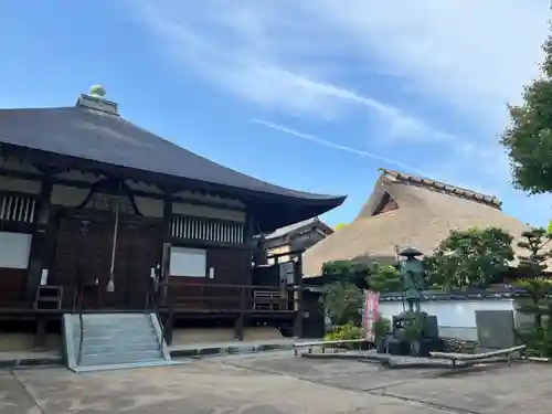 無動寺の本殿・本堂