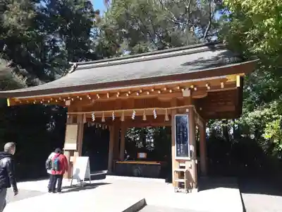 寒川神社の手水舎
