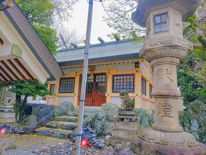 六所宮の本殿・本堂