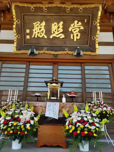 普済寺の本殿・本堂