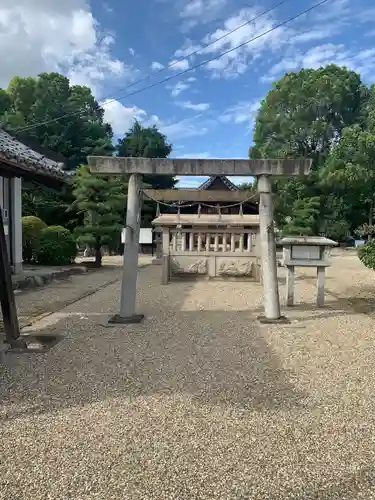 由乃伎神社の鳥居