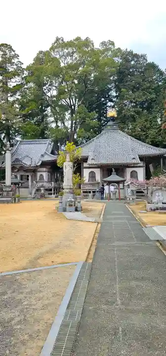 佛木寺の{uncategorized: "未分類", other: "その他", undefined: "問題あり", building: "その他建物", grave: "お墓", sacred_gate: "鳥居", guardian: "狛犬", statue: "像", buddha: "仏像", history: "歴史", nature: "自然", garden: "庭園", animal: "動物", pagoda: "塔", temizu: "手水舎", mountain_gate: "山門・神門", sanctuary: "本殿・本堂", subordinate: "末社・摂社", art: "芸術", scenery: "景色", jizo: "地蔵", ema: "絵馬", goshuin: "御朱印", omikuji: "おみくじ", items: "授与品その他", amulet: "お守り", goshuincho: "御朱印帳", eats: "食事", festival: "お祭り", votive_dance: "神楽", shichigosan: "七五三参", wedding: "結婚式", experience: "体験その他", initially: "初詣", around: "周辺", anti_infection: "感染症対策"}