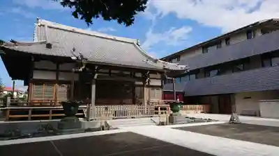 東円寺の本殿・本堂