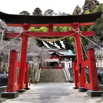 小川諏訪神社の鳥居