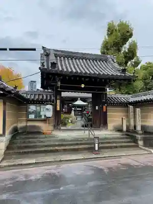 興徳寺の山門・神門