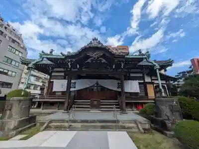 長遠寺の本殿・本堂