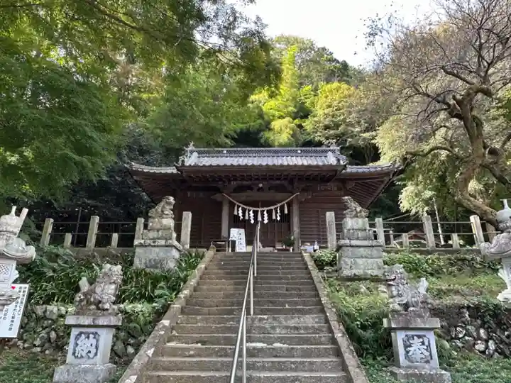 高尾山麓氷川神社(東京都)