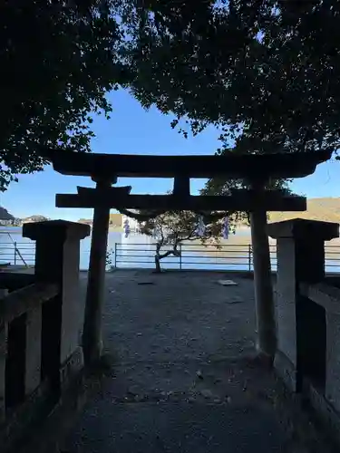 仁井田神社の鳥居