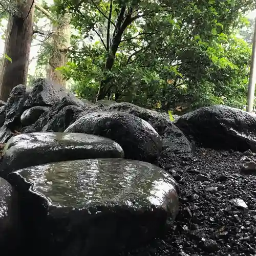 高司神社〜むすびの神の鎮まる社〜の庭園