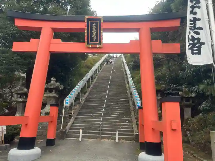 高良大社の{uncategorized: "未分類", other: "その他", undefined: "問題あり", building: "その他建物", grave: "お墓", sacred_gate: "鳥居", guardian: "狛犬", statue: "像", buddha: "仏像", history: "歴史", nature: "自然", garden: "庭園", animal: "動物", pagoda: "塔", temizu: "手水舎", mountain_gate: "山門・神門", sanctuary: "本殿・本堂", subordinate: "末社・摂社", art: "芸術", scenery: "景色", jizo: "地蔵", ema: "絵馬", goshuin: "御朱印", omikuji: "おみくじ", items: "授与品その他", amulet: "お守り", goshuincho: "御朱印帳", eats: "食事", festival: "お祭り", votive_dance: "神楽", shichigosan: "七五三参", wedding: "結婚式", experience: "体験その他", initially: "初詣", around: "周辺", anti_infection: "感染症対策"}