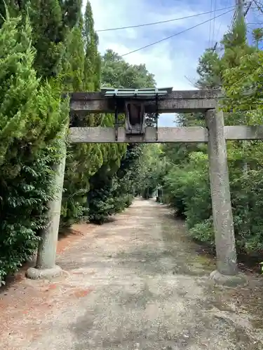 荒見神社の鳥居