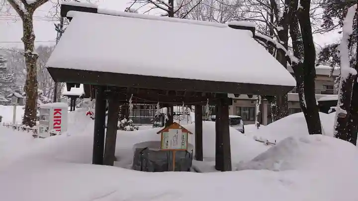 新琴似神社の手水舎