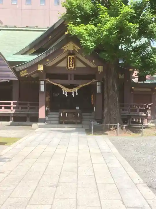 三吉神社の本殿・本堂