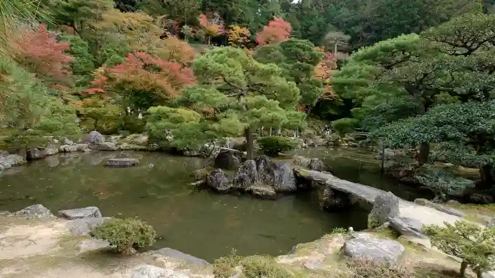 慈照寺(慈照禅寺・銀閣寺)の{uncategorized: "未分類", other: "その他", undefined: "問題あり", building: "その他建物", grave: "お墓", sacred_gate: "鳥居", guardian: "狛犬", statue: "像", buddha: "仏像", history: "歴史", nature: "自然", garden: "庭園", animal: "動物", pagoda: "塔", temizu: "手水舎", mountain_gate: "山門・神門", sanctuary: "本殿・本堂", subordinate: "末社・摂社", art: "芸術", scenery: "景色", jizo: "地蔵", ema: "絵馬", goshuin: "御朱印", omikuji: "おみくじ", items: "授与品その他", amulet: "お守り", goshuincho: "御朱印帳", eats: "食事", festival: "お祭り", votive_dance: "神楽", shichigosan: "七五三参", wedding: "結婚式", experience: "体験その他", initially: "初詣", around: "周辺", anti_infection: "感染症対策"}