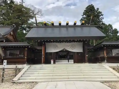 籠神社の山門