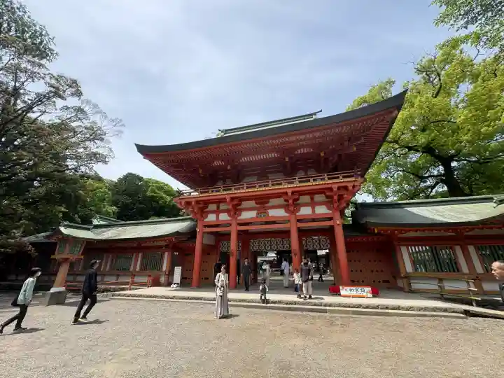 武蔵一宮氷川神社の{uncategorized: "未分類", other: "その他", undefined: "問題あり", building: "その他建物", grave: "お墓", sacred_gate: "鳥居", guardian: "狛犬", statue: "像", buddha: "仏像", history: "歴史", nature: "自然", garden: "庭園", animal: "動物", pagoda: "塔", temizu: "手水舎", mountain_gate: "山門・神門", sanctuary: "本殿・本堂", subordinate: "末社・摂社", art: "芸術", scenery: "景色", jizo: "地蔵", ema: "絵馬", goshuin: "御朱印", omikuji: "おみくじ", items: "授与品その他", amulet: "お守り", goshuincho: "御朱印帳", eats: "食事", festival: "お祭り", votive_dance: "神楽", shichigosan: "七五三参", wedding: "結婚式", experience: "体験その他", initially: "初詣", around: "周辺", anti_infection: "感染症対策"}