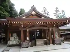 高麗神社の本殿