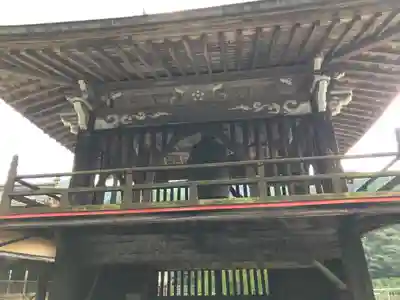 霊巌寺の山門・神門
