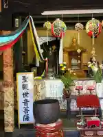 大通寺の{uncategorized: "未分類", other: "その他", undefined: "問題あり", building: "その他建物", grave: "お墓", sacred_gate: "鳥居", guardian: "狛犬", statue: "像", buddha: "仏像", history: "歴史", nature: "自然", garden: "庭園", animal: "動物", pagoda: "塔", temizu: "手水舎", mountain_gate: "山門・神門", sanctuary: "本殿・本堂", subordinate: "末社・摂社", art: "芸術", scenery: "景色", jizo: "地蔵", ema: "絵馬", goshuin: "御朱印", omikuji: "おみくじ", items: "授与品その他", amulet: "お守り", goshuincho: "御朱印帳", eats: "食事", festival: "お祭り", votive_dance: "神楽", shichigosan: "七五三参", wedding: "結婚式", experience: "体験その他", initially: "初詣", around: "周辺", anti_infection: "感染症対策"}