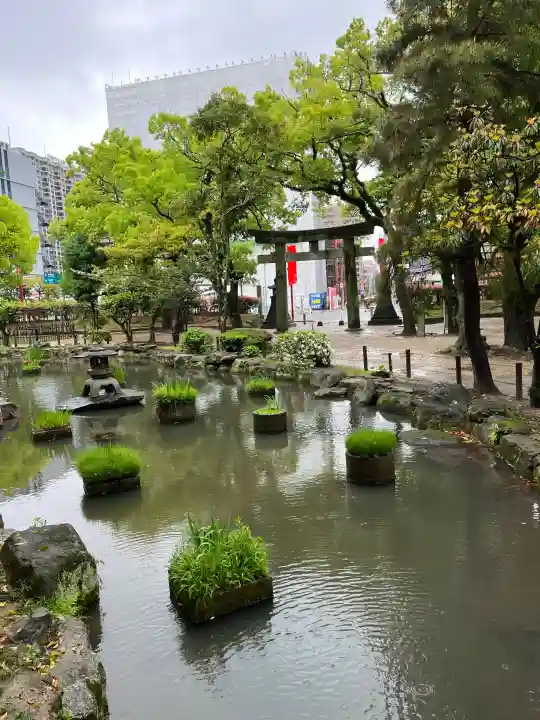 住吉神社の{uncategorized: "未分類", other: "その他", undefined: "問題あり", building: "その他建物", grave: "お墓", sacred_gate: "鳥居", guardian: "狛犬", statue: "像", buddha: "仏像", history: "歴史", nature: "自然", garden: "庭園", animal: "動物", pagoda: "塔", temizu: "手水舎", mountain_gate: "山門・神門", sanctuary: "本殿・本堂", subordinate: "末社・摂社", art: "芸術", scenery: "景色", jizo: "地蔵", ema: "絵馬", goshuin: "御朱印", omikuji: "おみくじ", items: "授与品その他", amulet: "お守り", goshuincho: "御朱印帳", eats: "食事", festival: "お祭り", votive_dance: "神楽", shichigosan: "七五三参", wedding: "結婚式", experience: "体験その他", initially: "初詣", around: "周辺", anti_infection: "感染症対策"}