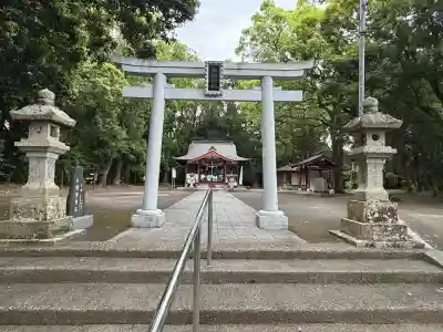 春日神社の{uncategorized: "未分類", other: "その他", undefined: "問題あり", building: "その他建物", grave: "お墓", sacred_gate: "鳥居", guardian: "狛犬", statue: "像", buddha: "仏像", history: "歴史", nature: "自然", garden: "庭園", animal: "動物", pagoda: "塔", temizu: "手水舎", mountain_gate: "山門・神門", sanctuary: "本殿・本堂", subordinate: "末社・摂社", art: "芸術", scenery: "景色", jizo: "地蔵", ema: "絵馬", goshuin: "御朱印", omikuji: "おみくじ", items: "授与品その他", amulet: "お守り", goshuincho: "御朱印帳", eats: "食事", festival: "お祭り", votive_dance: "神楽", shichigosan: "七五三参", wedding: "結婚式", experience: "体験その他", initially: "初詣", around: "周辺", anti_infection: "感染症対策"}