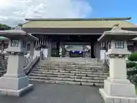 千葉縣護國神社の山門・神門