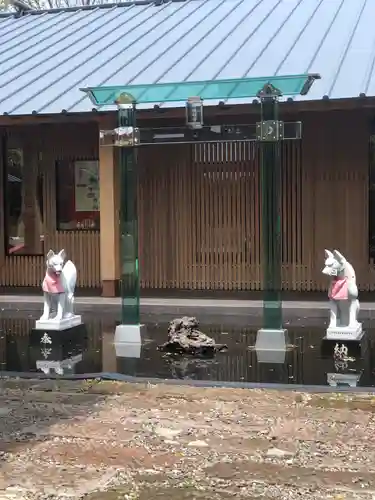 神徳稲荷神社の鳥居