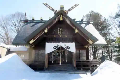 滝川神社の本殿・本堂
