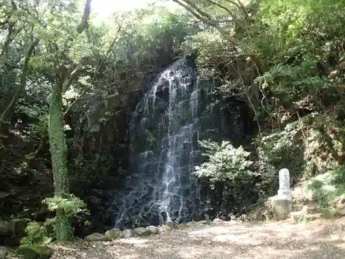 瀧神社（都農神社末社（奥宮））の景色