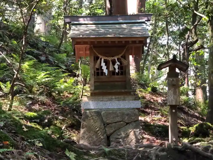 粟鹿神社の末社・摂社