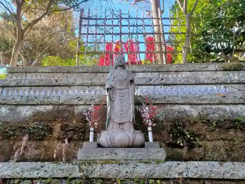 長谷寺の{uncategorized: "未分類", other: "その他", undefined: "問題あり", building: "その他建物", grave: "お墓", sacred_gate: "鳥居", guardian: "狛犬", statue: "像", buddha: "仏像", history: "歴史", nature: "自然", garden: "庭園", animal: "動物", pagoda: "塔", temizu: "手水舎", mountain_gate: "山門・神門", sanctuary: "本殿・本堂", subordinate: "末社・摂社", art: "芸術", scenery: "景色", jizo: "地蔵", ema: "絵馬", goshuin: "御朱印", omikuji: "おみくじ", items: "授与品その他", amulet: "お守り", goshuincho: "御朱印帳", eats: "食事", festival: "お祭り", votive_dance: "神楽", shichigosan: "七五三参", wedding: "結婚式", experience: "体験その他", initially: "初詣", around: "周辺", anti_infection: "感染症対策"}