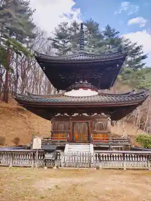 福泉寺の{uncategorized: "未分類", other: "その他", undefined: "問題あり", building: "その他建物", grave: "お墓", sacred_gate: "鳥居", guardian: "狛犬", statue: "像", buddha: "仏像", history: "歴史", nature: "自然", garden: "庭園", animal: "動物", pagoda: "塔", temizu: "手水舎", mountain_gate: "山門・神門", sanctuary: "本殿・本堂", subordinate: "末社・摂社", art: "芸術", scenery: "景色", jizo: "地蔵", ema: "絵馬", goshuin: "御朱印", omikuji: "おみくじ", items: "授与品その他", amulet: "お守り", goshuincho: "御朱印帳", eats: "食事", festival: "お祭り", votive_dance: "神楽", shichigosan: "七五三参", wedding: "結婚式", experience: "体験その他", initially: "初詣", around: "周辺", anti_infection: "感染症対策"}